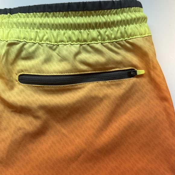 Sea-Doo Men’s 18″ Classic Boardshorts Orange - Picture 7 of 9